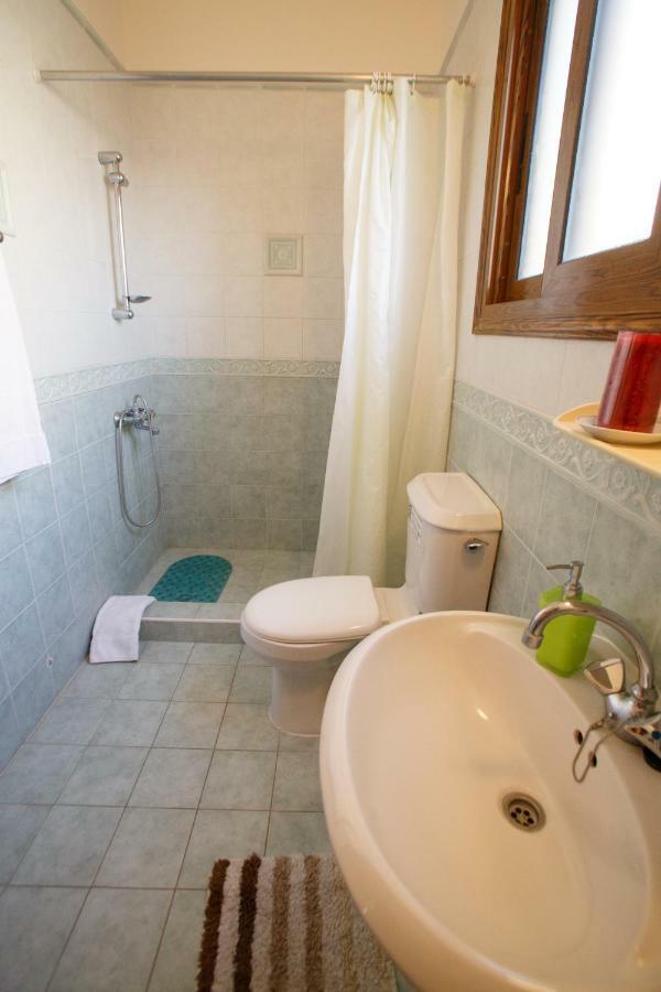 Villa Rina Paphos Exteriér fotografie
