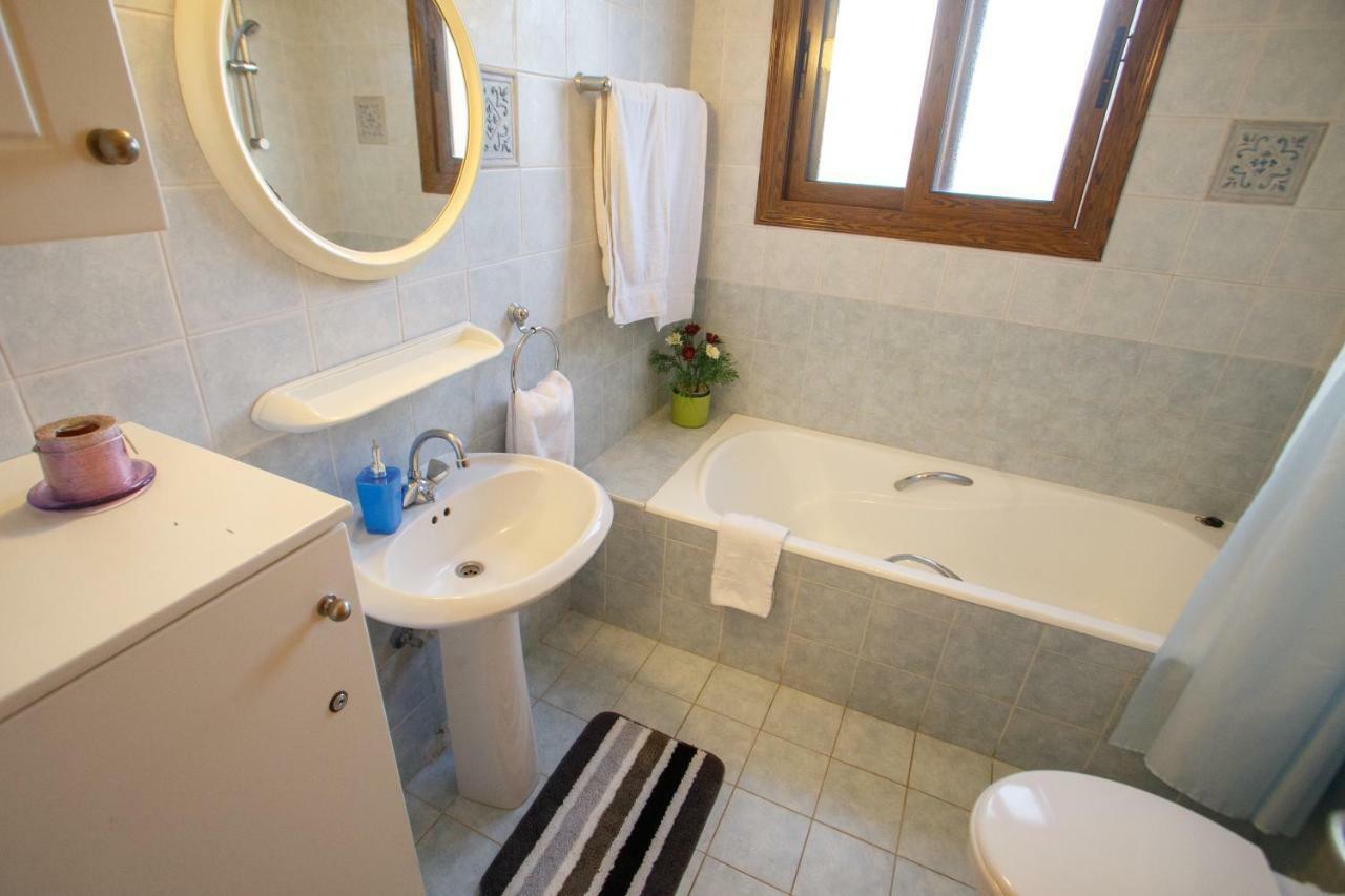 Villa Rina Paphos Exteriér fotografie